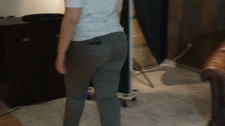 Sophia with big butt in tight Cargo Pants on high heels