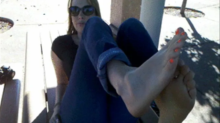 Sexy white girls feet