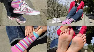 Laura - Sneakers & Socks Removing