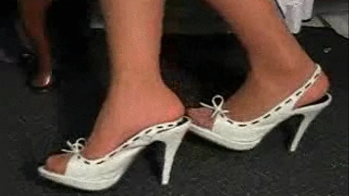 MYRANDA WHITE/BLACK HEELS SHRT 4