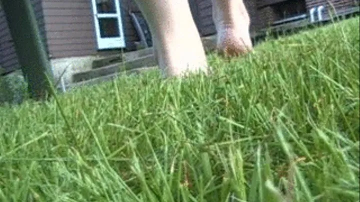 grassy feet 3