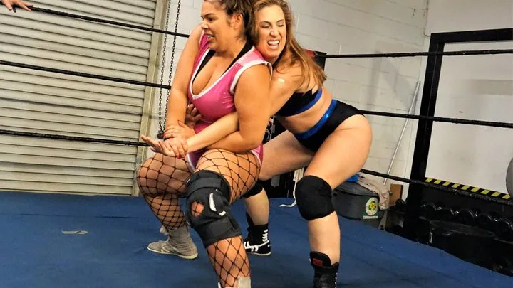 Nadia Sapphire vs Lois Grain