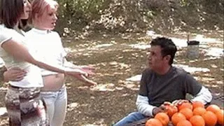 Lucky farmer Exchanging Oranges for a 2 Girl Blowjob! - low