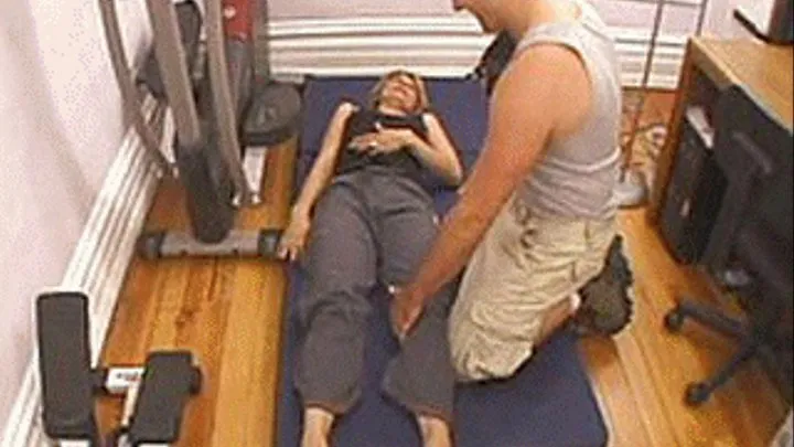 Teaching this housewife the proper way to exercise, with the trainers cock inside her - part 1