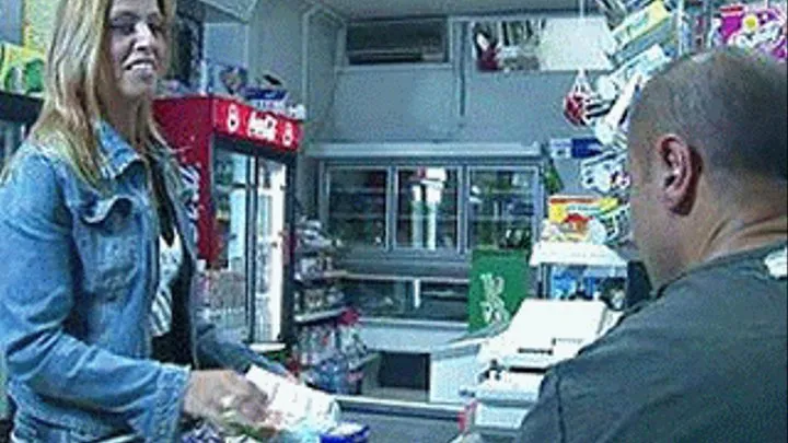 Gas station clerk getting' lucky with a horny exhibitionist cougar - high