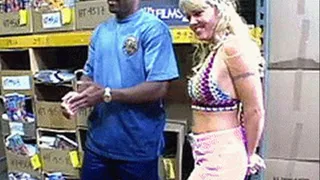 Major married slut fucking a bunch of black dudes in the stock room - low