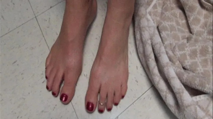 Modern Mature Feet