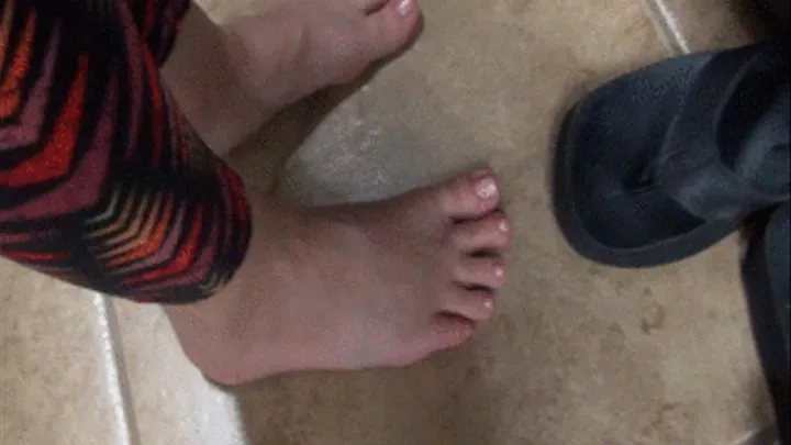 Healthy Mature Feet Of Crystal