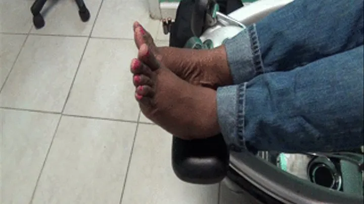 Sweet Mature Jamaican Feet 2