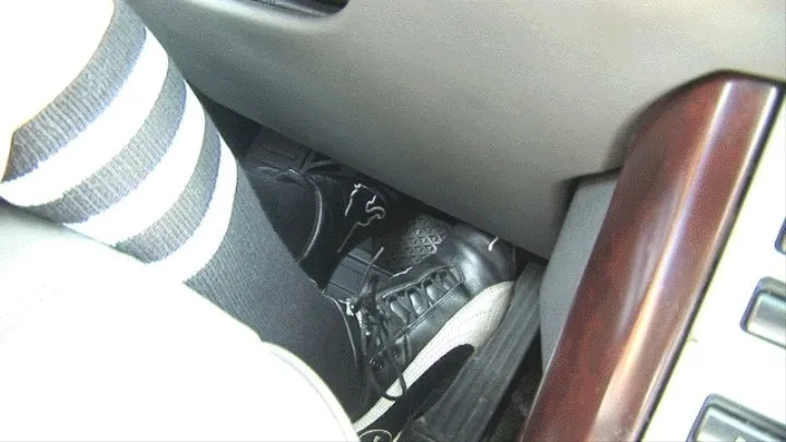 PEDAL PUMPING ON MY RANGE ROVER WITH PUMA SHOES AND TURBOSOX - - SCENE 1 of 2