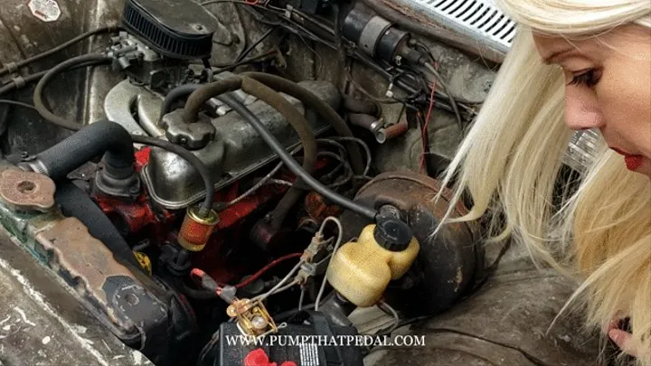 PTP1242 - Brooke Can't Get Her Old Station Wagon Volvo Started - Custom 1242