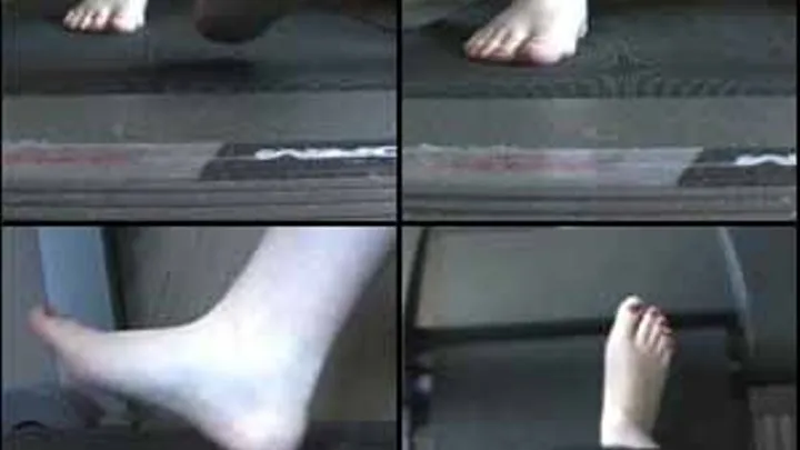 Scarlet Walking on the Treadmill Barefoot