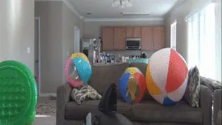 INFLATABLES - Popping lots of Balls WMV