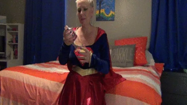 SUPER HERO - Cat women poisons Super Girl