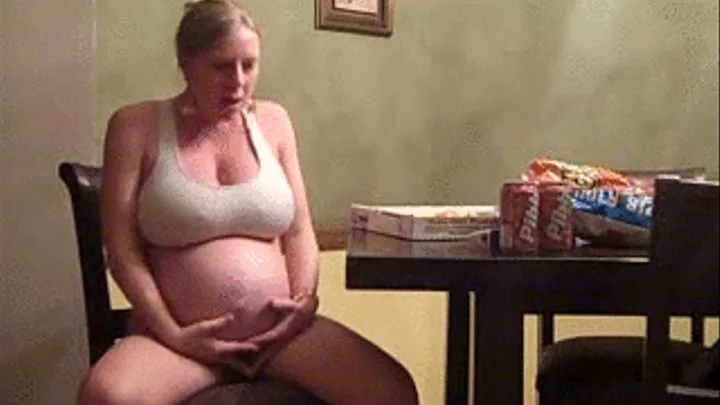 PREGNANT FACE STUFFING - Eating Pizza and Burping Soda