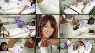 Suzy Double LLC Cast Foot Cleaning At The Hospital With Foot Play - Pt 1