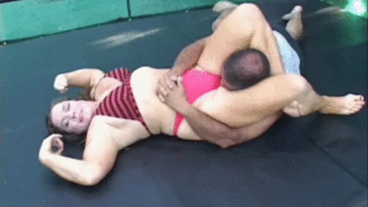 Live Mixed Wrestling - Kristie Etzold VS Earl