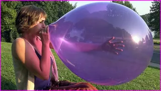 Toni's perfect Balloon Blow-to-Pop