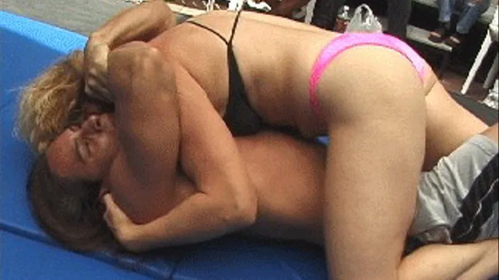 Helen vs Ed Rock - Real Competitive Mixed Wrestling