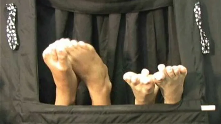 OCT PUPPET FEET