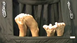 OCT PUPPET FEET