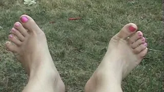 MYRANDA LAWN CHAIR FEET