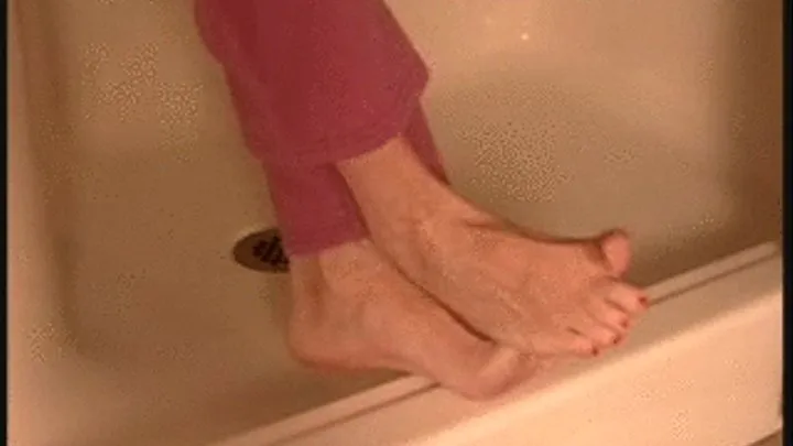 AWESOME BARE FEETS 4U 2