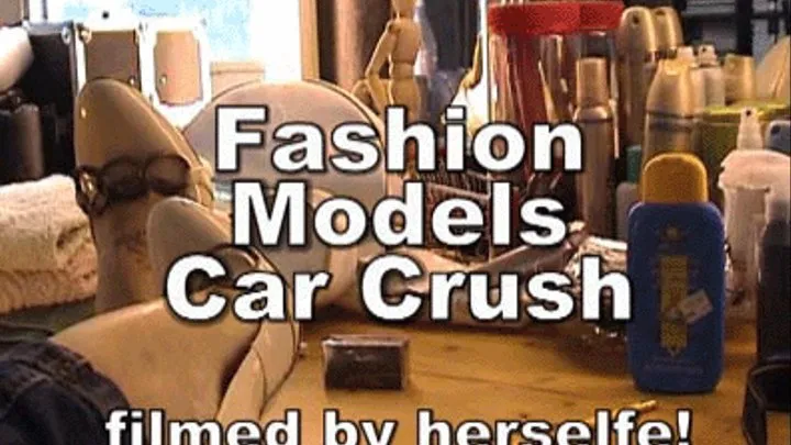 a-0360 Fashion Models Car Crush