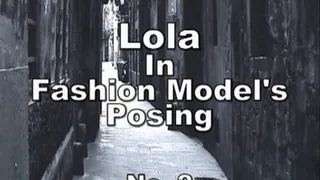 a-0385 Lola Fashion Models Posing No.2