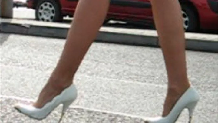 Walking in steel stiletto heels pumps car park