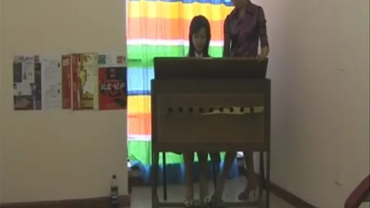 shelley & Jessica VS old organ 3