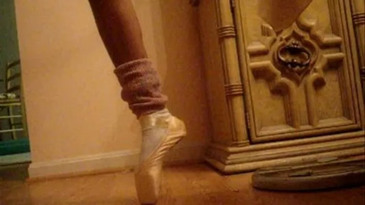 En Pointe 6