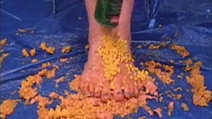 ANNA CREAM CORN STOMPING