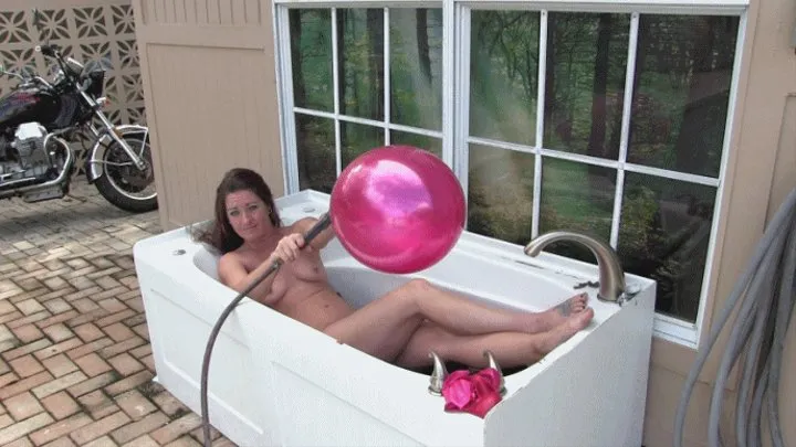 Naked Bathtub Inflate2Pops