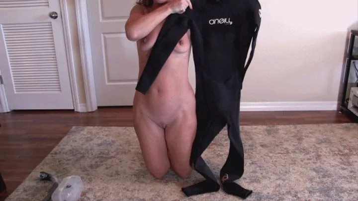 Naked Fayth Tries On Tight 3mm Wetsuit