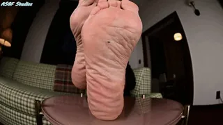 Moody Milfs MILF friend! Wrinkly soles!