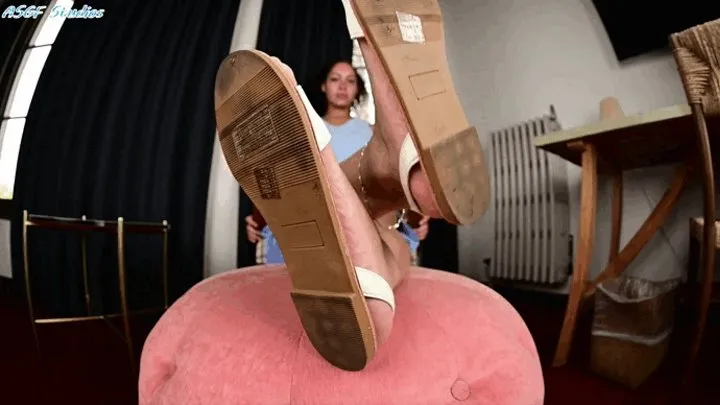 New model sandal slap