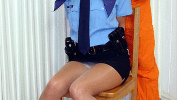 Slideshow - Captive Cop Jenni Lee