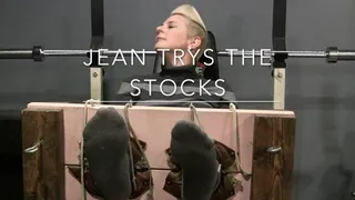 Jean Hits the stocks - those gloves are iNTENSE!