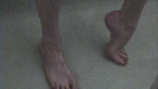 Feet shower yu