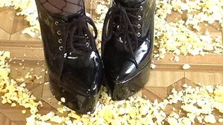 6 Popcorn Crushing in Black Heels