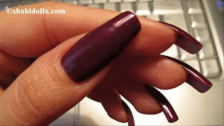 AMAZING LONG NAILS..4ipod