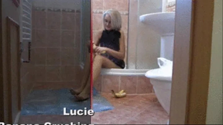 VISITORCLIP: Lucie's Banana crush