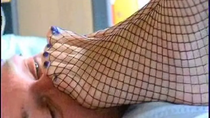 Fishnet Footstool