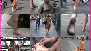 Jessica's Beautiful Bare Feet in the City pt. 1