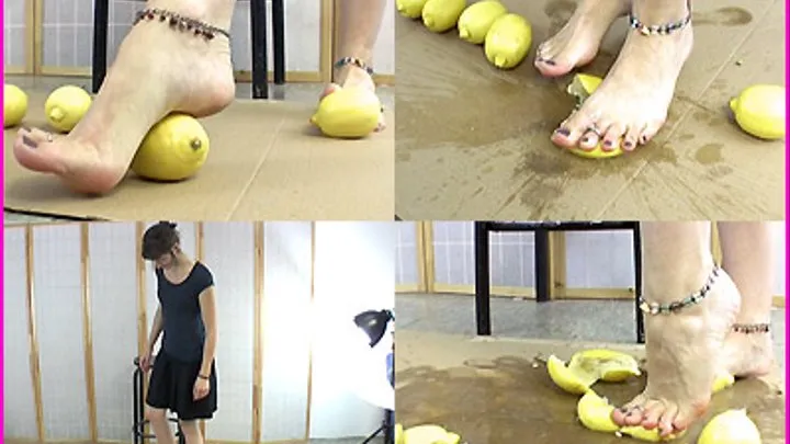 Paula crushes Lemons with her Bare Feet