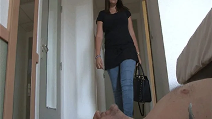 Dirty shoes and feet cleaning for a Italian Foot slave - full clip /HQ