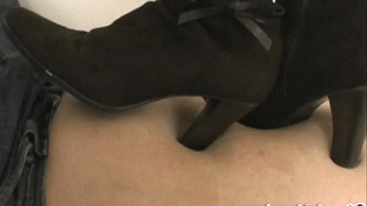 Kitty boots trample # 2