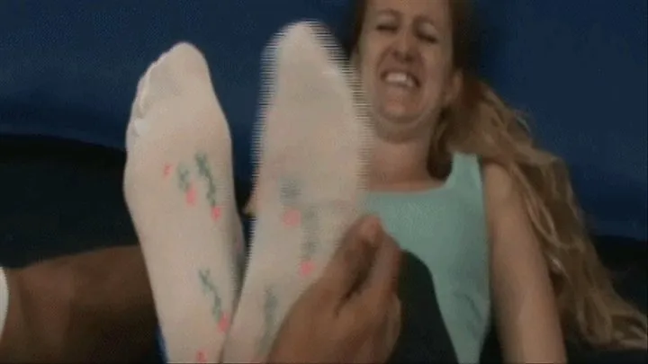 Amanda in without socks is terrible tickling