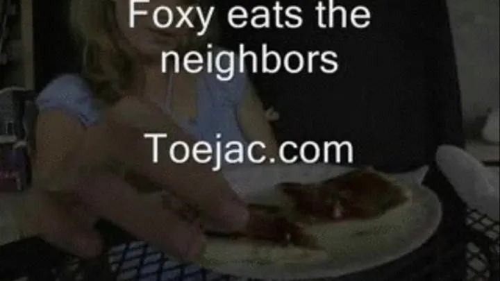 Foxy eats the neighbors